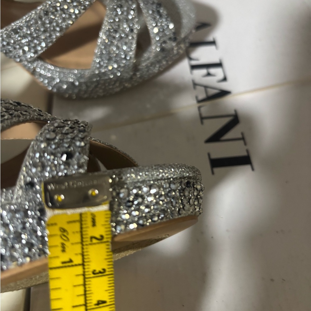 Thalia Sodi Womens VERRDA2 Fabric PEEP Toe Bridal Slingback Silver Size 9.5 - Picture 10 of 12